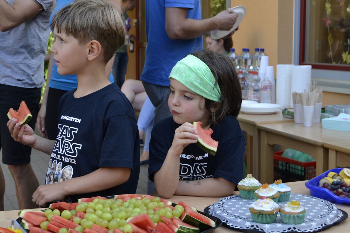 Es gibt auch gesundes Obst.jpg