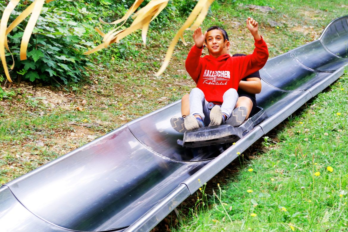 Krönender Abschluss eine Fahrt mit der Sommerrodelbahn.jpg